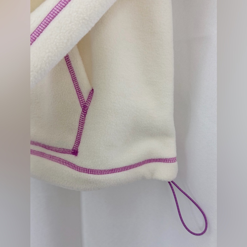 Bass Outdoor Cream & PurpleTrim Hooded Quarter Zip Fleece PullOver Top Small NWT - Picture 4 of 8